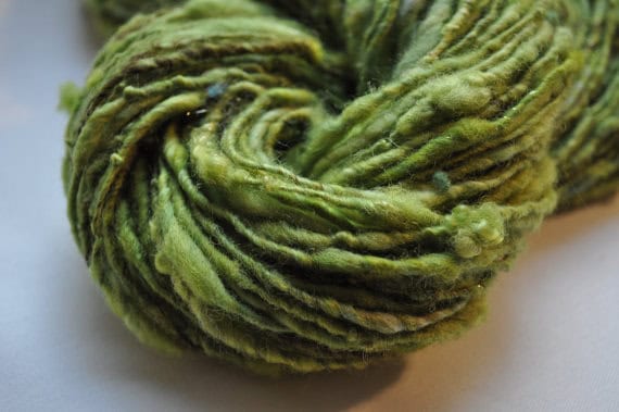 threewelshhens handspun yarn