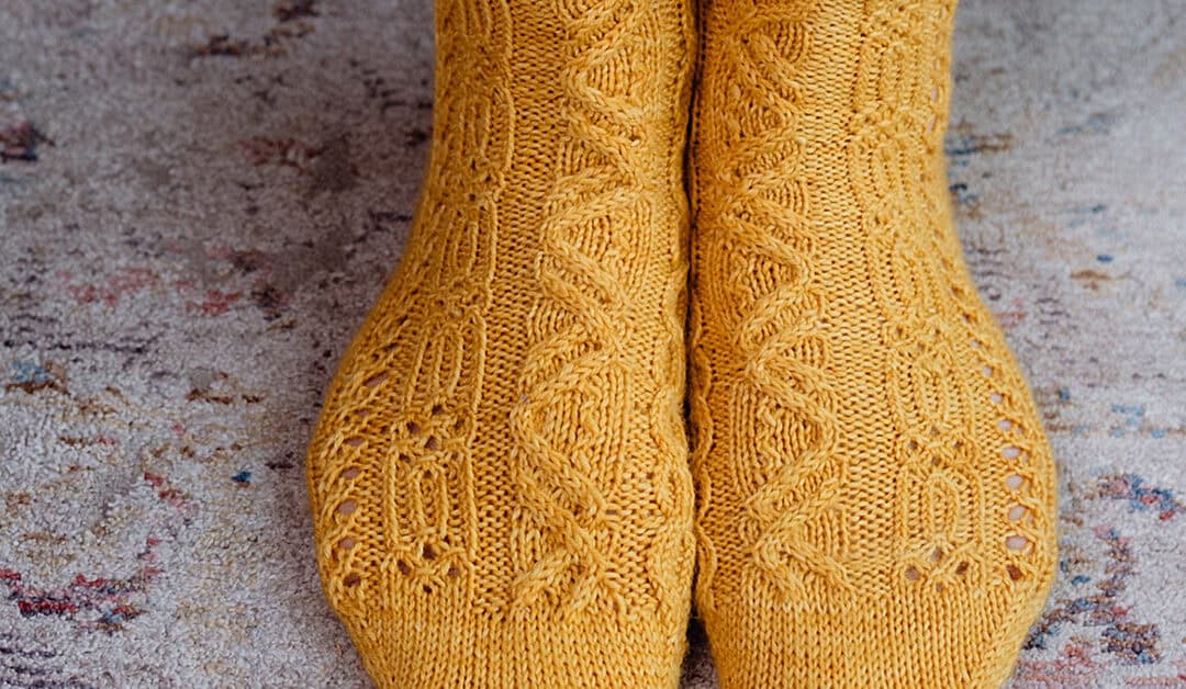 Hayle Cable Socks