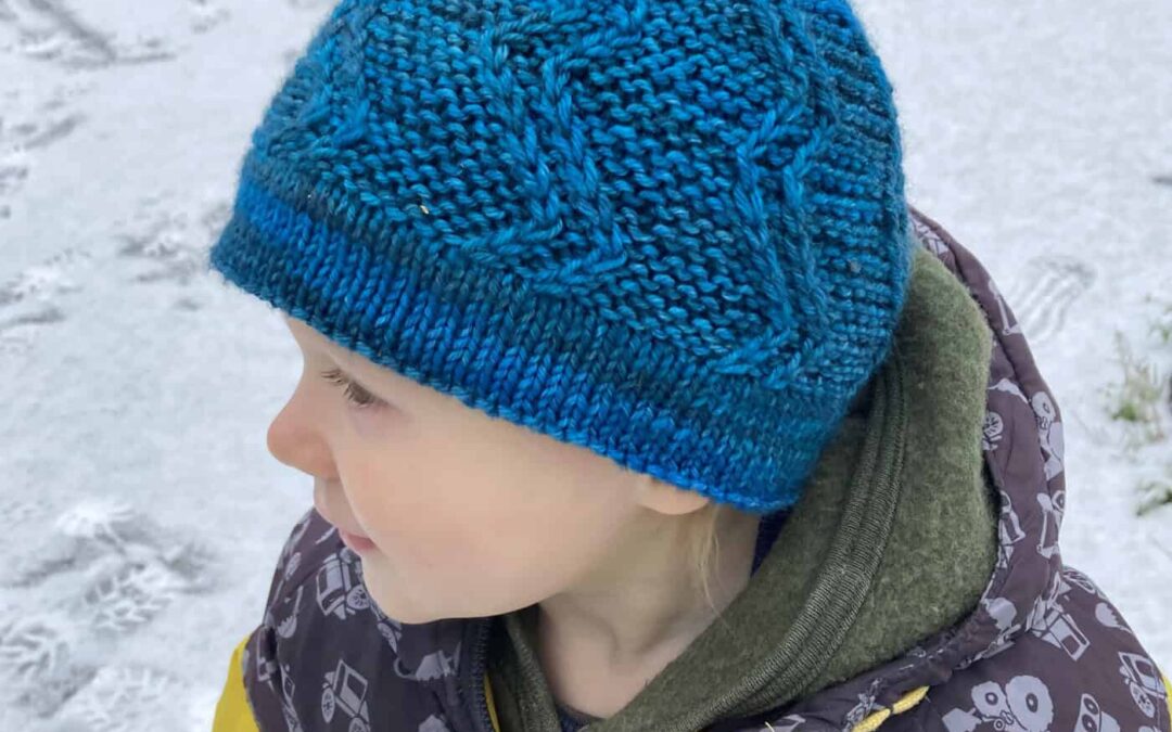 Looking for test knitters!